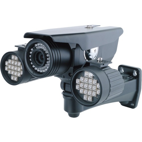 از ویژگی دوربین مداربسته مناسب نوع پوشش و کیفیت نور حائز اهمیت است.