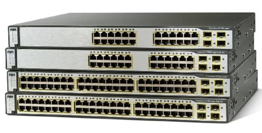 سوئیچ سیسکو کاتالیست سری C9200L مقرون به صرفه و قابلیت انباشتگی را دارد.