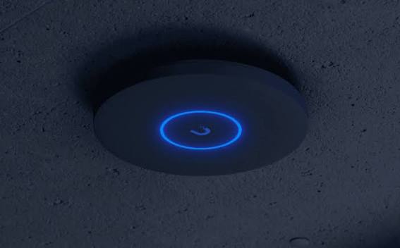 Ubiquiti UniFi U7 Pro XG